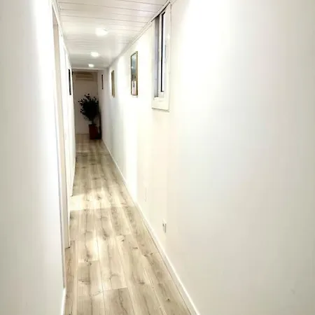 Apartamento Lauda L'Hospitalet de Llobregat Exterior photo